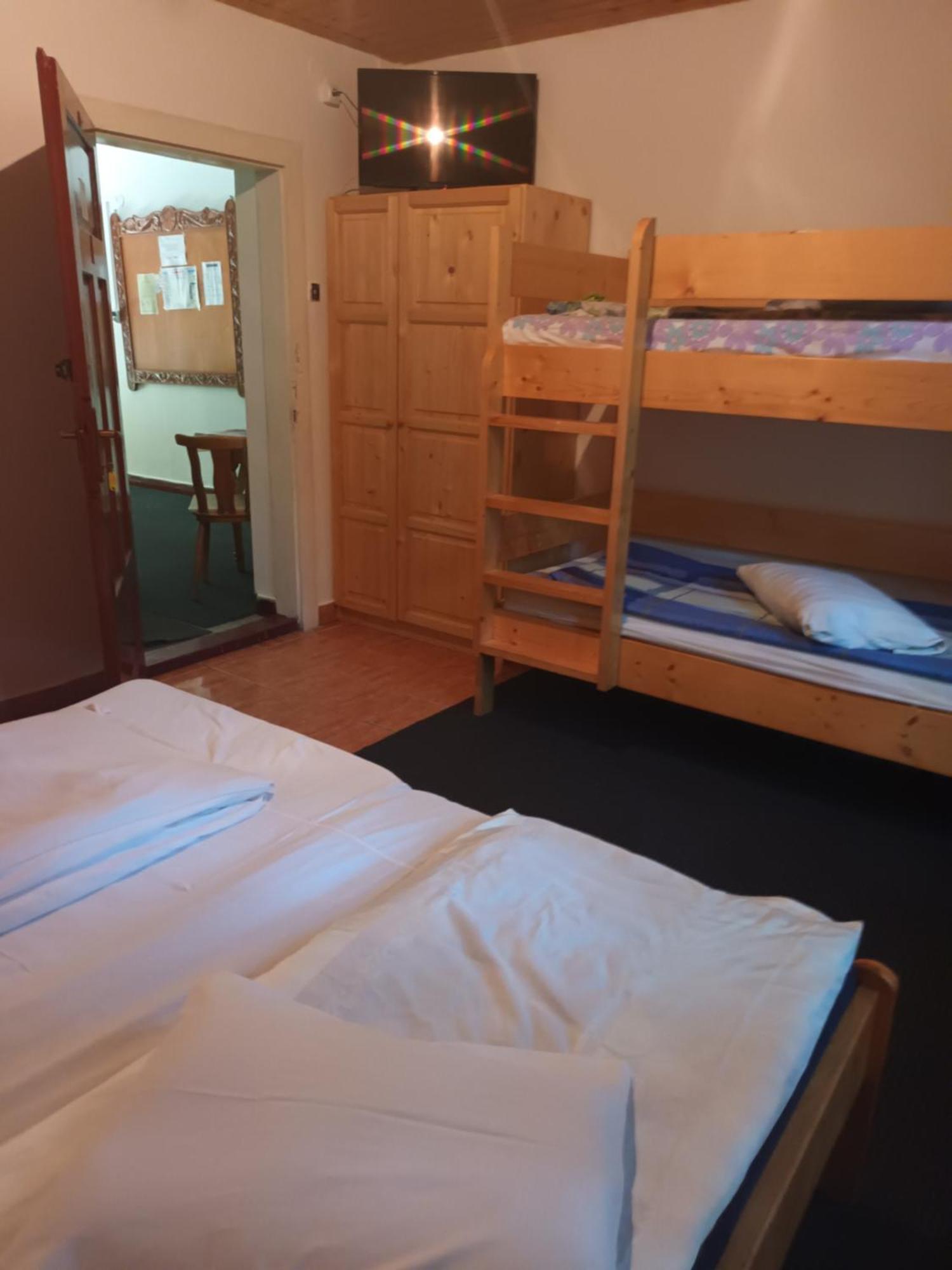 Antonia Hotel BaileTusnad Luaran gambar